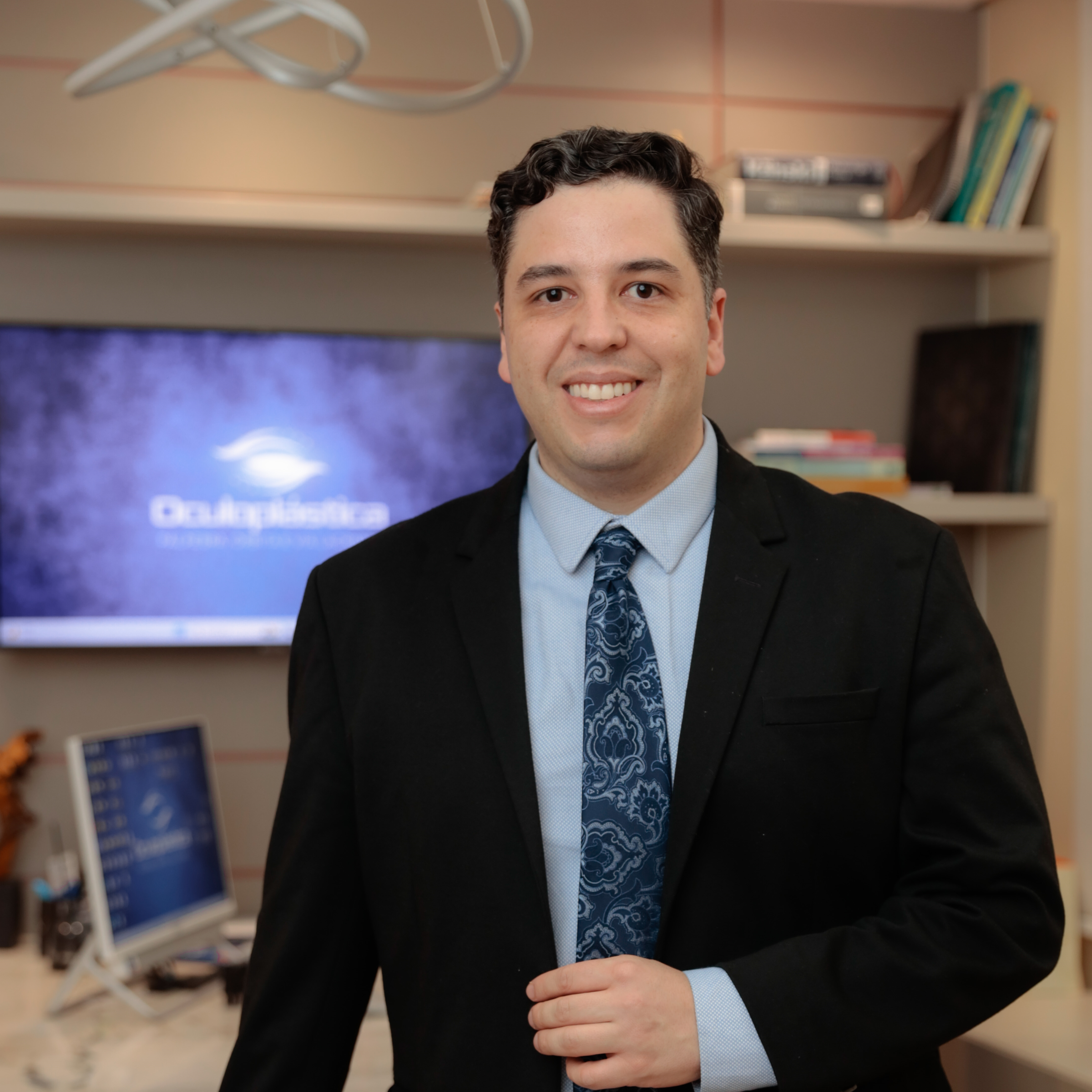 Dr. Tiago Franco Martins